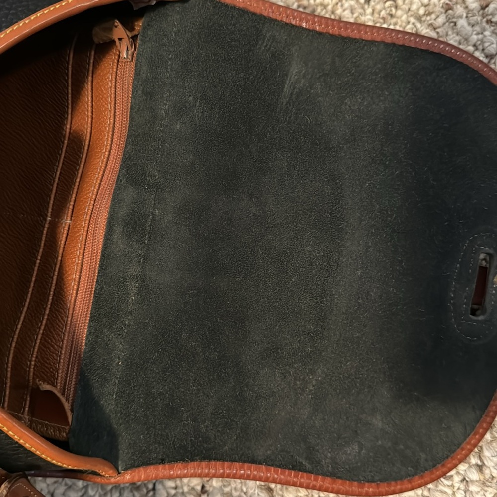 Authentic Dooney Bourke - Picture 5 of 5